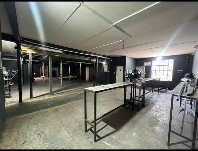1,500M² FACTORY FOR SALE IN KYA SANDS